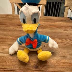 Disney Junior Mickey Mouse Clubhouse Donald Duck Plush 10"